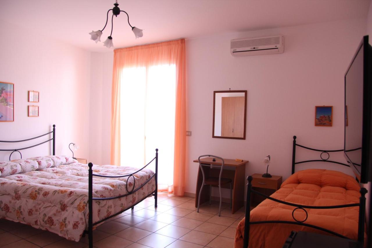 Fragolina B&B Furci Siculo Exteriér fotografie