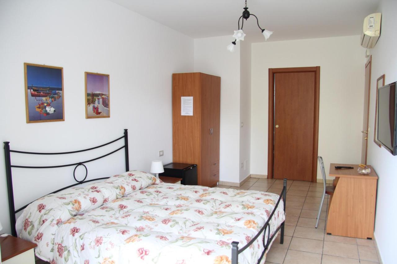 Fragolina B&B Furci Siculo Exteriér fotografie