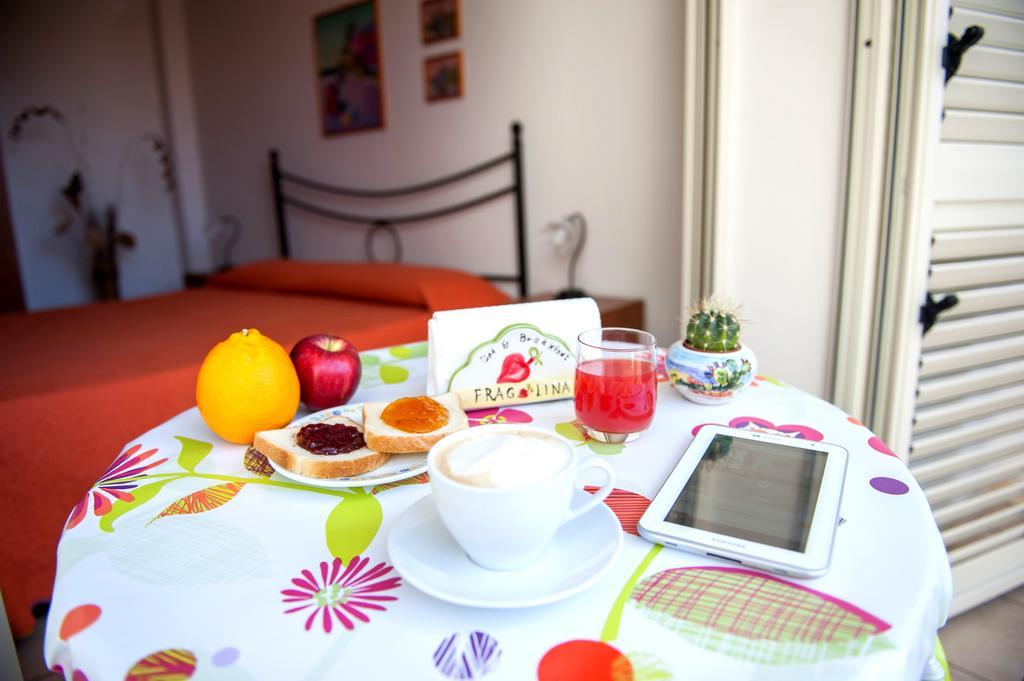 Fragolina B&B Furci Siculo Exteriér fotografie