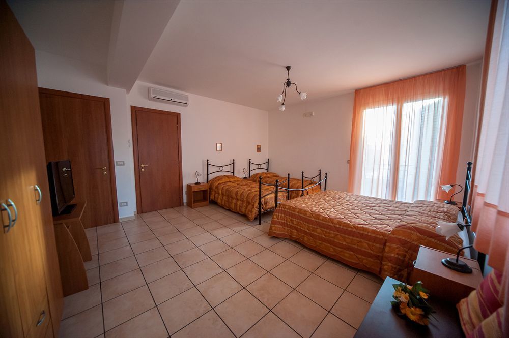 Fragolina B&B Furci Siculo Exteriér fotografie
